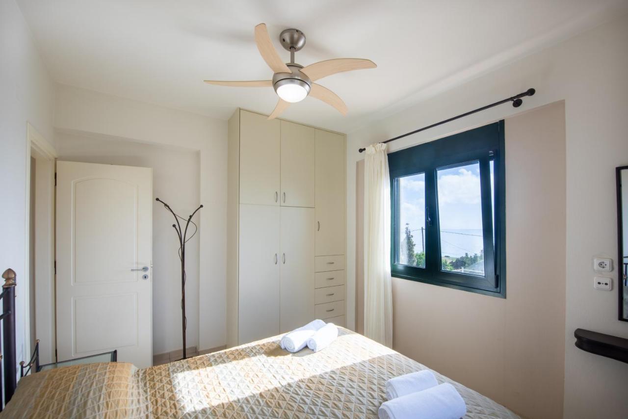 Portela Apartments Kampoula Keratokampos Luaran gambar