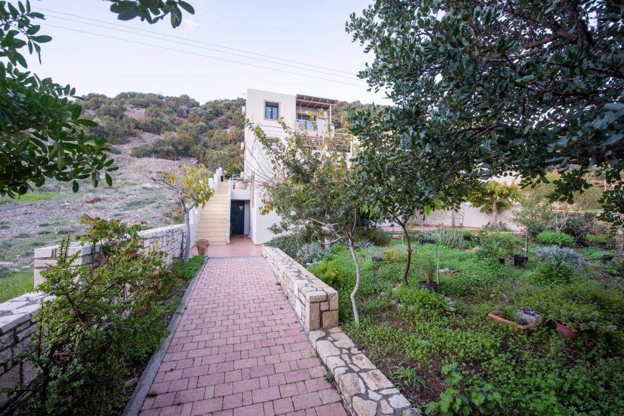 Portela Apartments Kampoula Keratokampos Luaran gambar