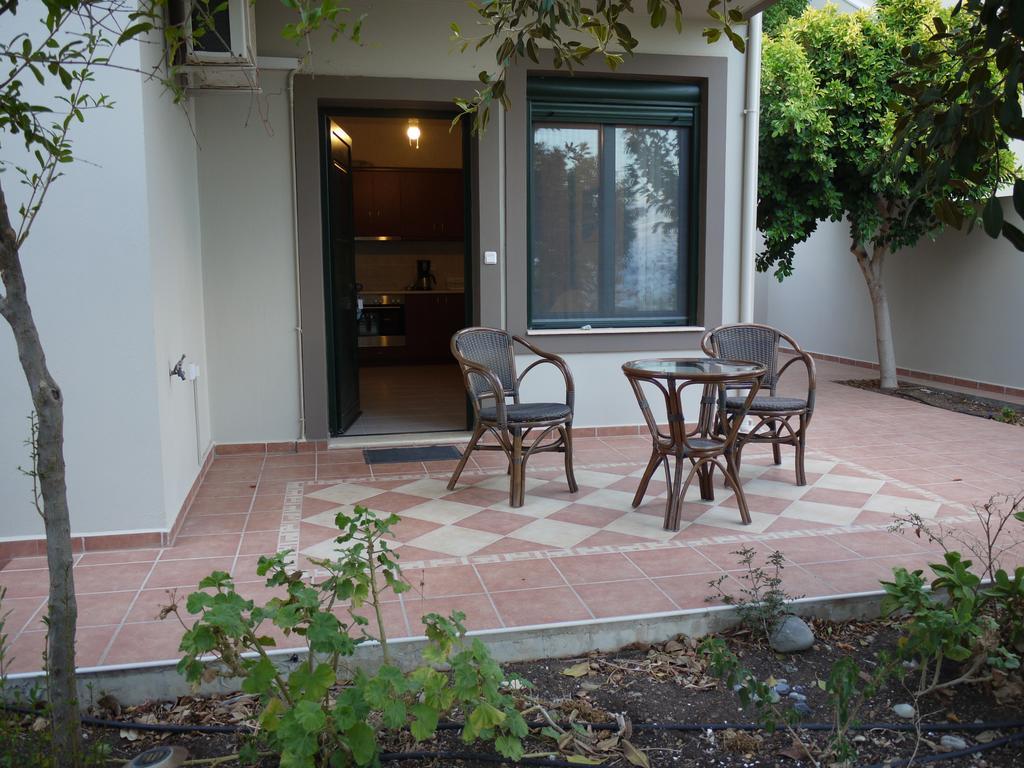 Portela Apartments Kampoula Keratokampos Bilik gambar